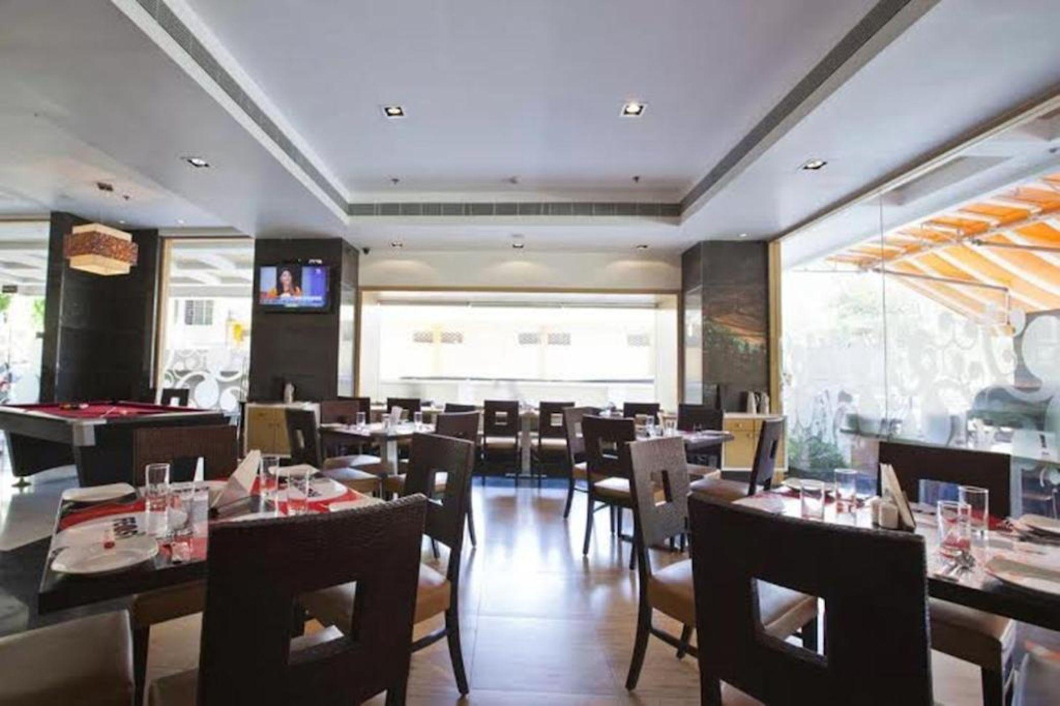 Spree Shivai Hotel Pune Pimpri-Chinchwad Exteriér fotografie