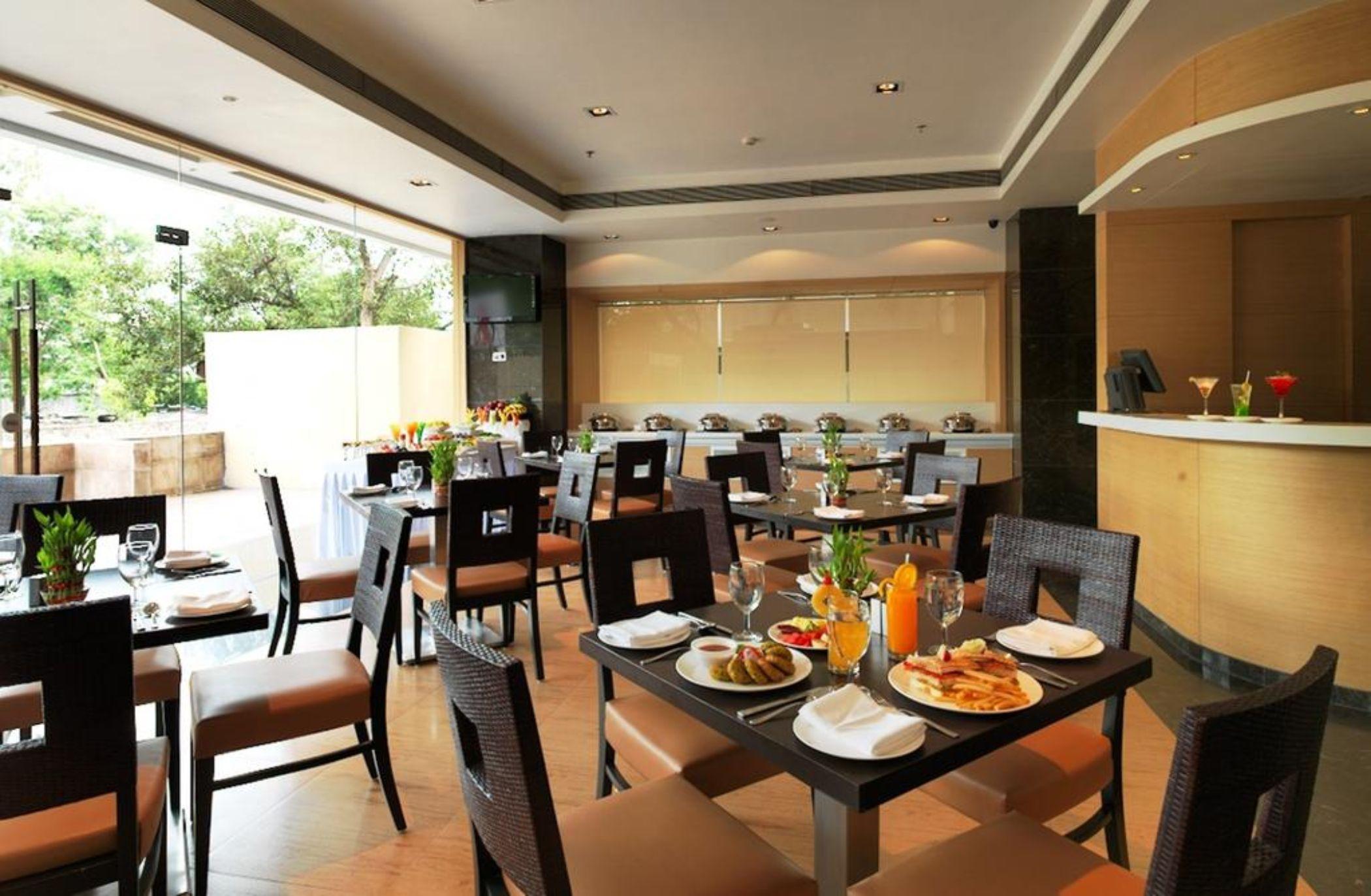 Spree Shivai Hotel Pune Pimpri-Chinchwad Exteriér fotografie